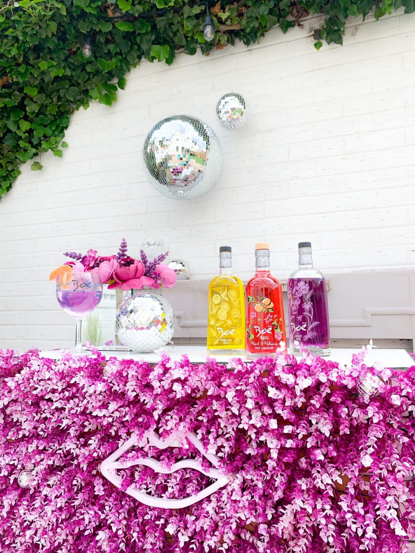 DIY Boxwood Bar with Boe Gin