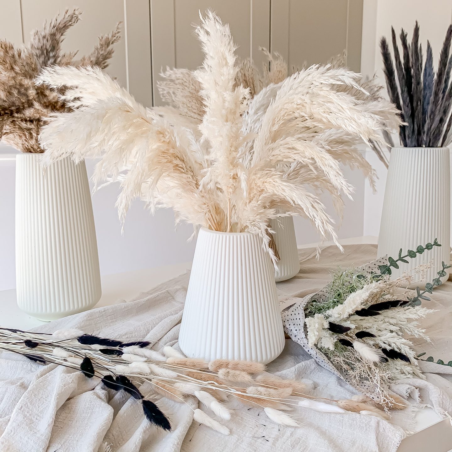 HOW TO CARE FOR DRIED PAMPAS GRASS
