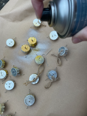 DIY Vintage Christmas Baubles