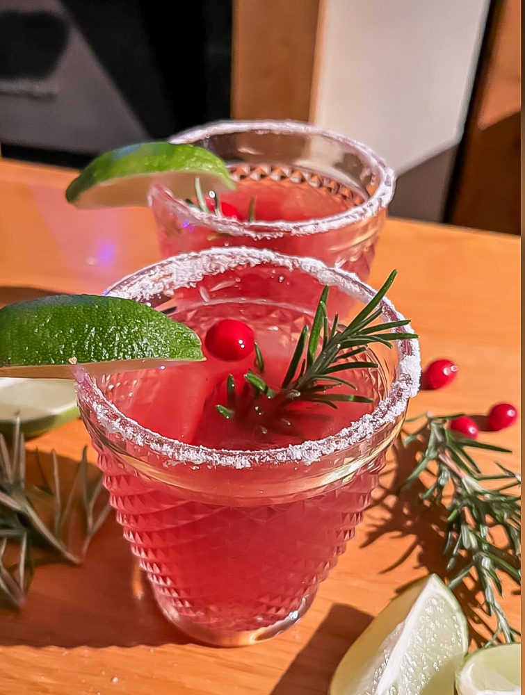 Mistletoe Margarita Christmas Cocktail Recipe