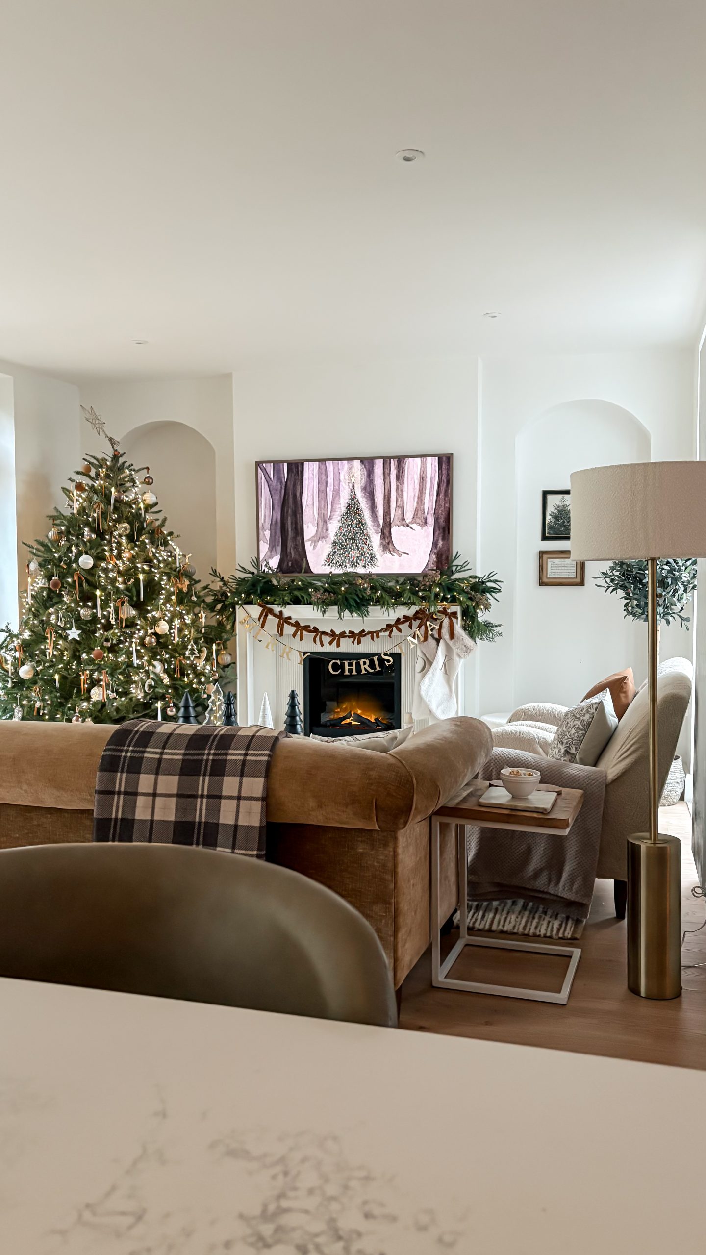 Christmas in July: Modern Organic Holiday Decor in a 1930s Renovated Home