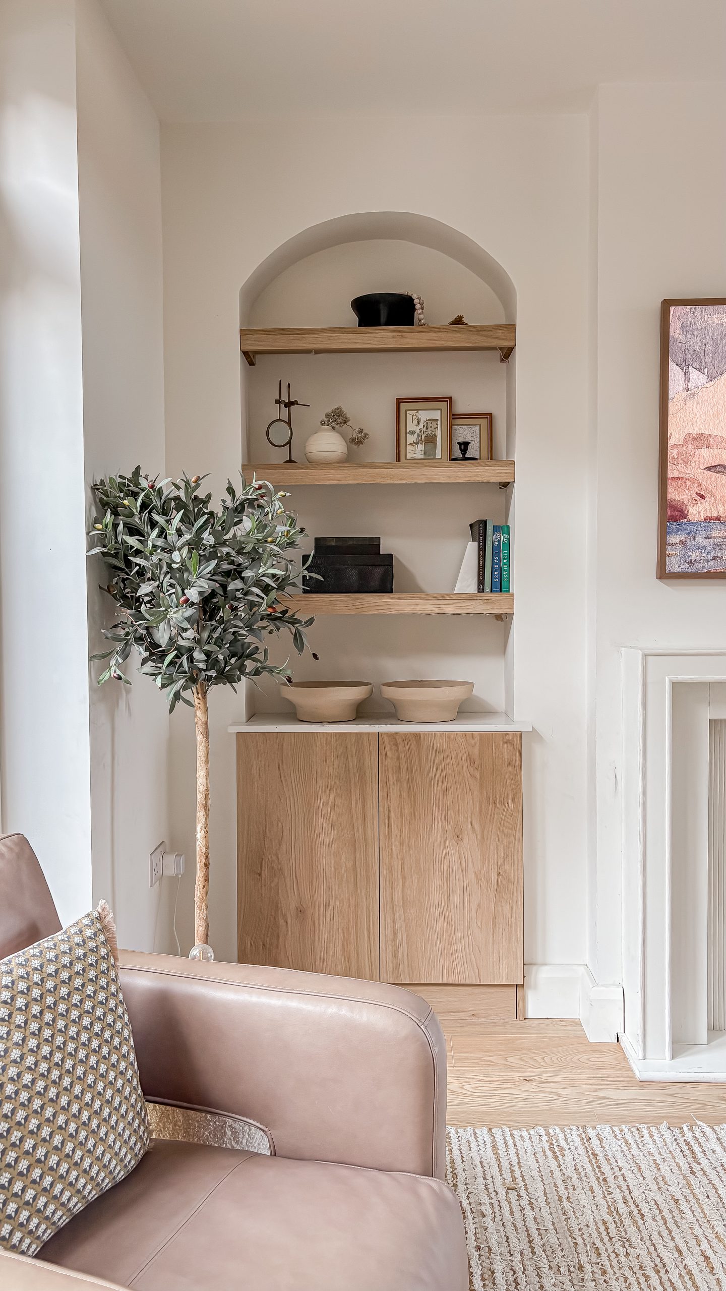 The Art of Balancing Technology and Design in Your Home